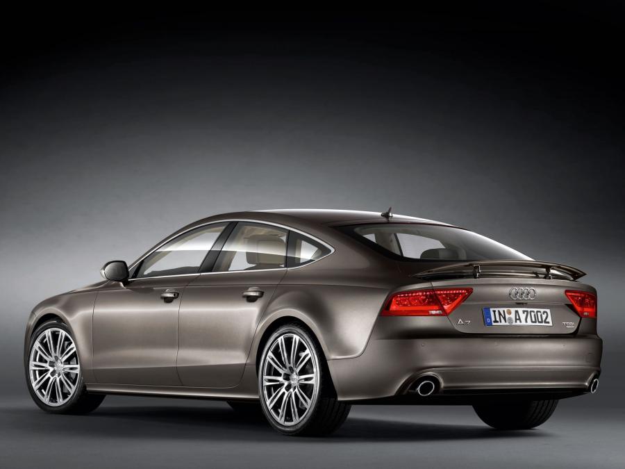  Audi A7 Sportback 3.0 TFSI Quattro 2010 года  (фото 9 из 16)
